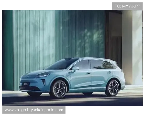 15万?!华为最便宜新车长这样,激光雷达+鸿蒙车机+上汽兜底…